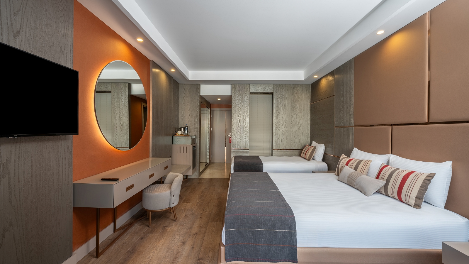 STANDARD ROOM SIDE SEA VIEW WITH BALCONY