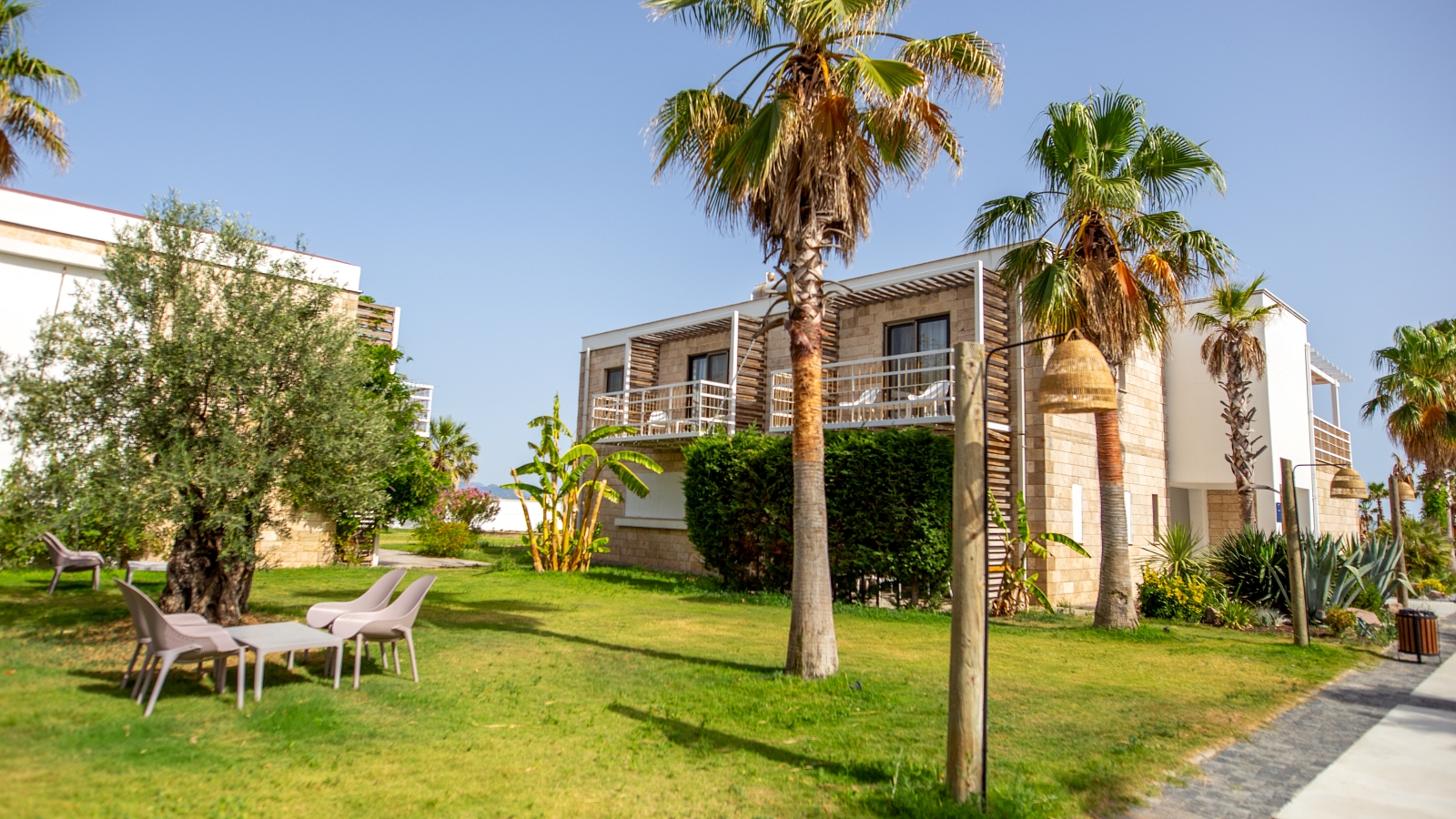 deniz manzaralı oda