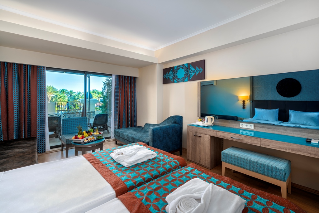 Standart  Bahçe Oda Deniz Manzara