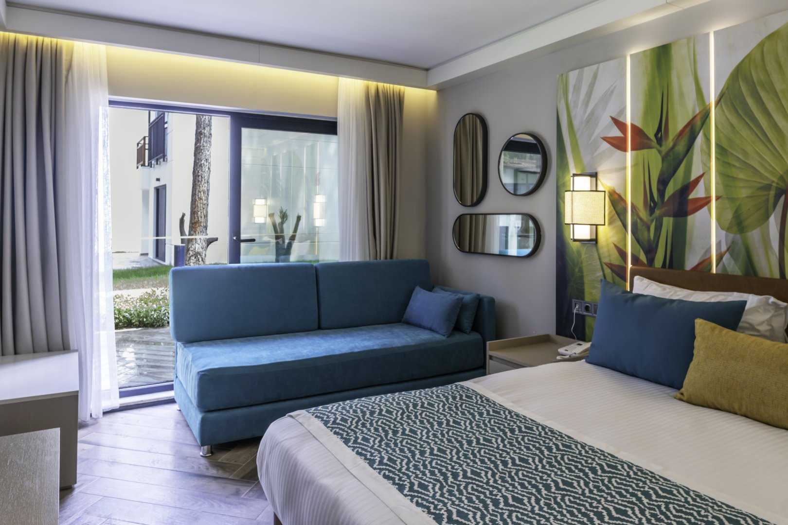 FRONT YARD STANDART ROOM