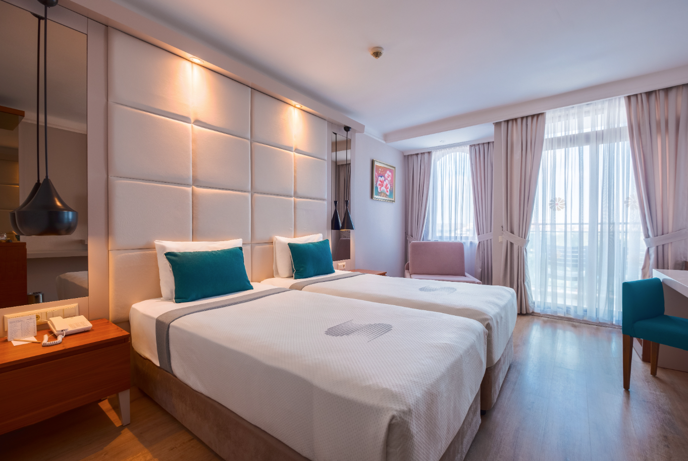 STANDARD ROOM LAND VIEW