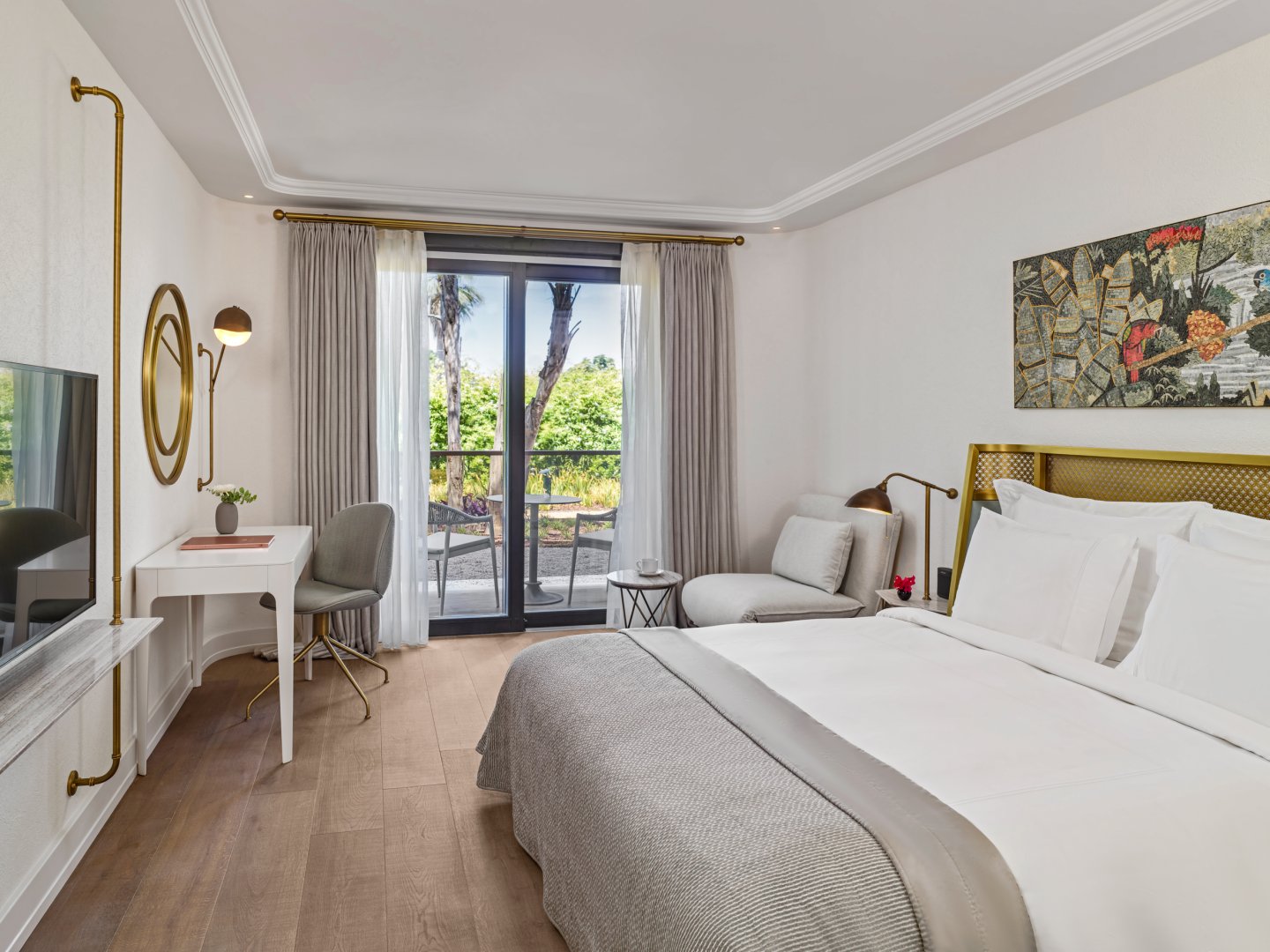 Comfort Room Garden View