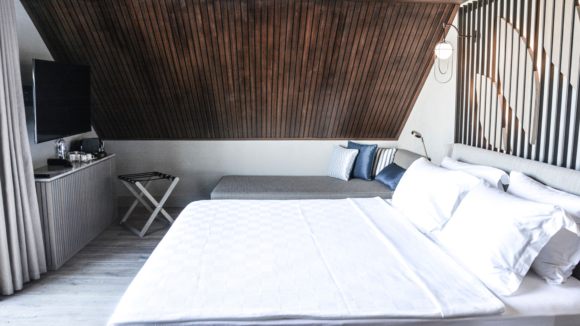 Kelly Penthouse Suite