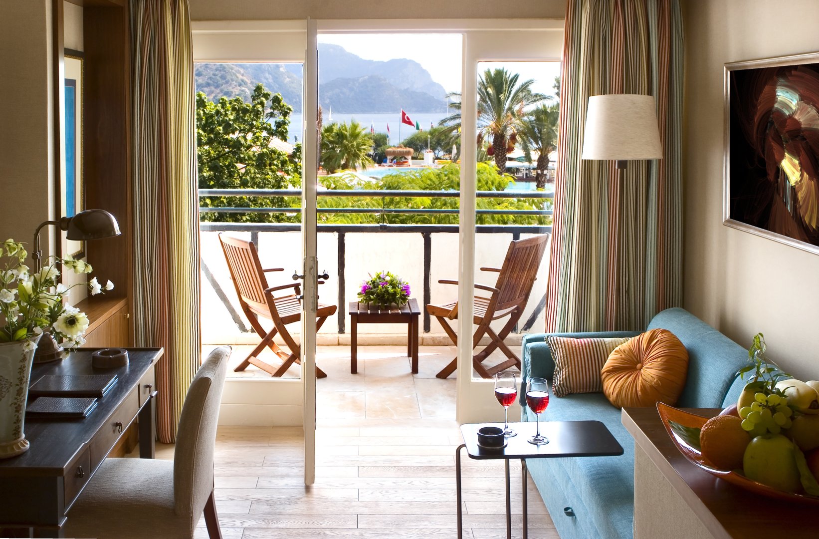 STANDARD SEA VIEW ROOM