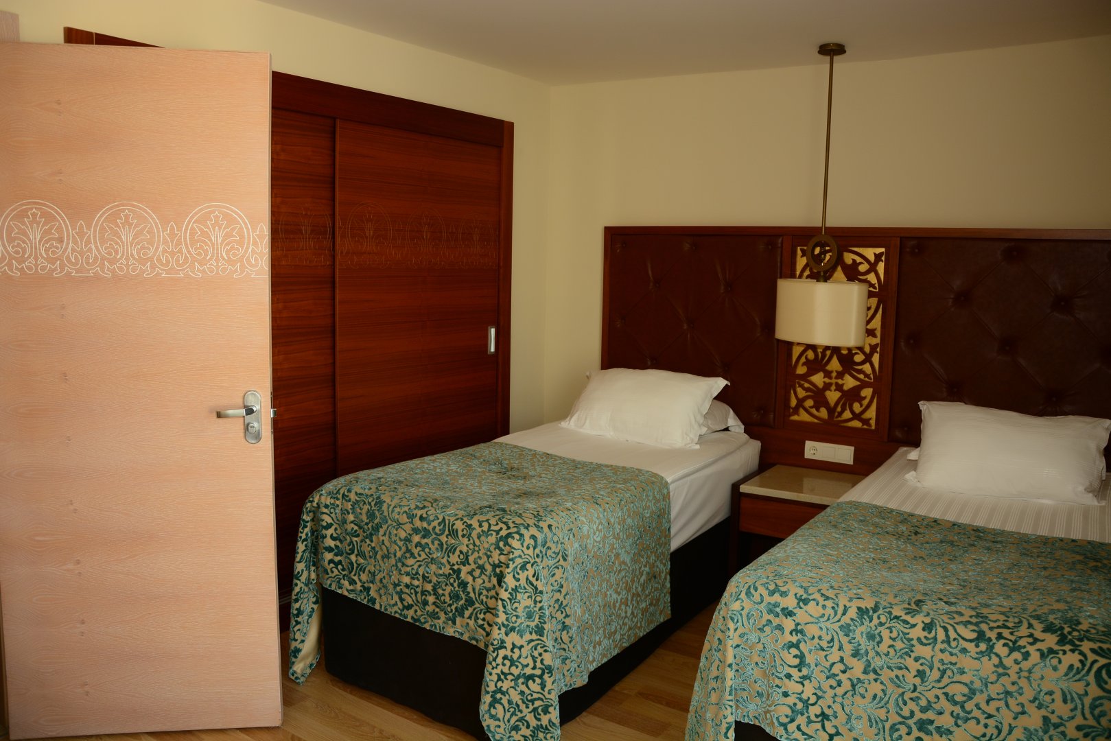 ECONOMY ROOM LAND VIEW WITH BALCONY