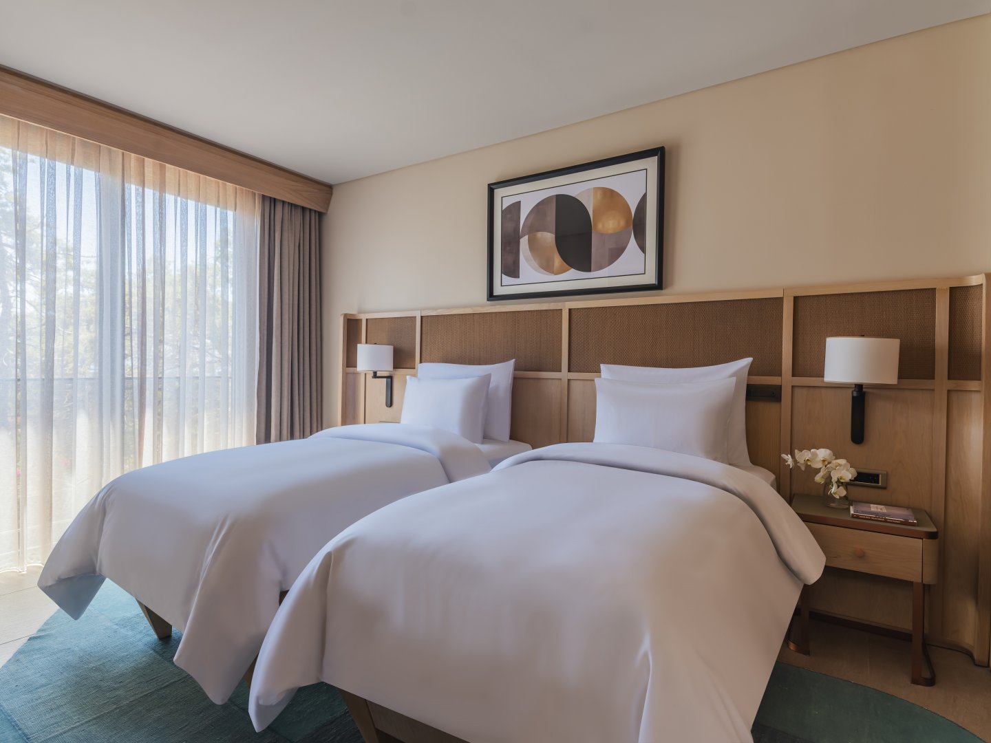 DELUXE TWIN SEA VIEW 