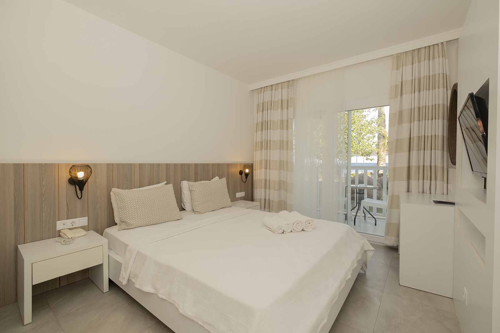 STANDART ROOM GARDENVIEW WITH BALCONY