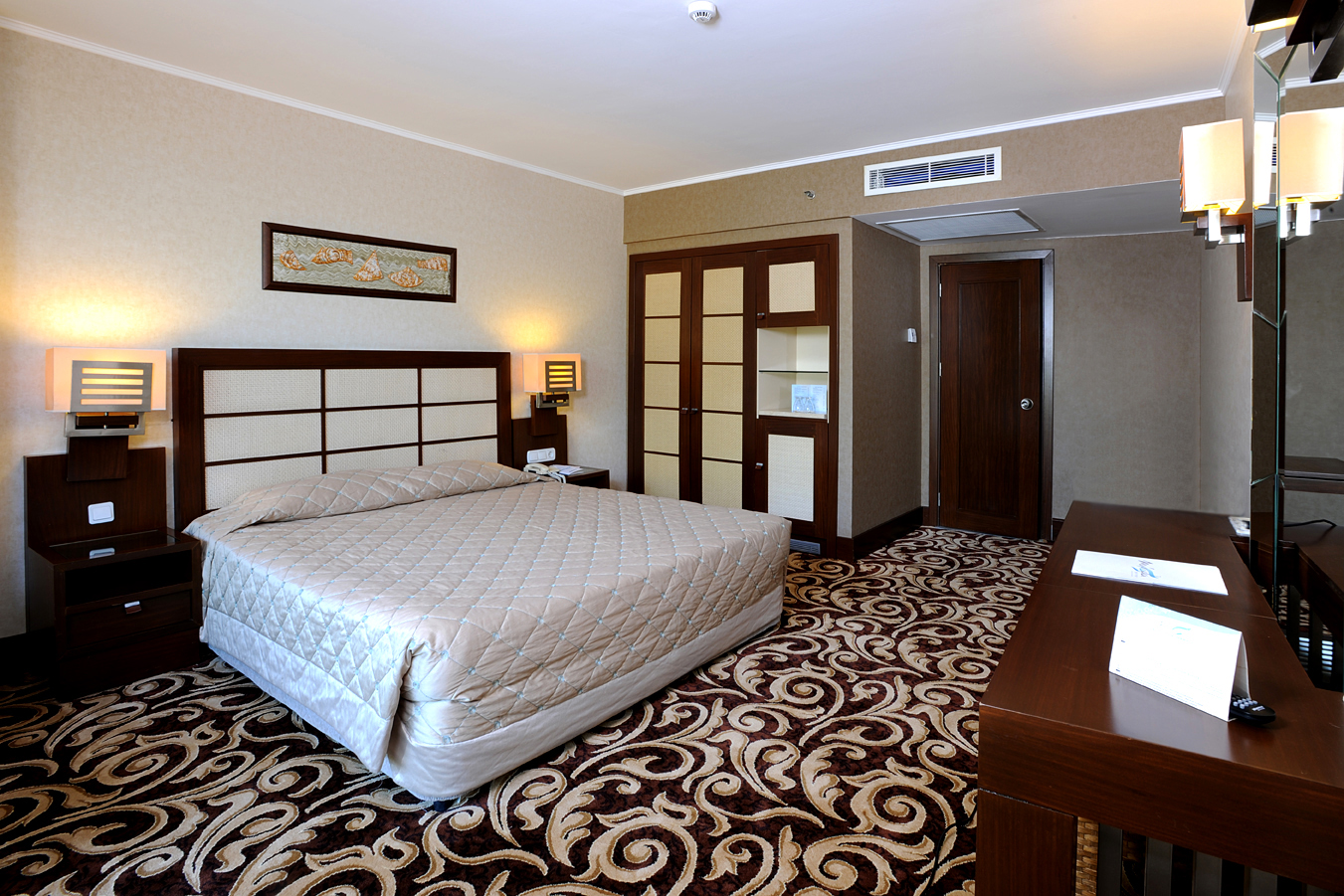 STANDARD ROOM GARDEN CHALET