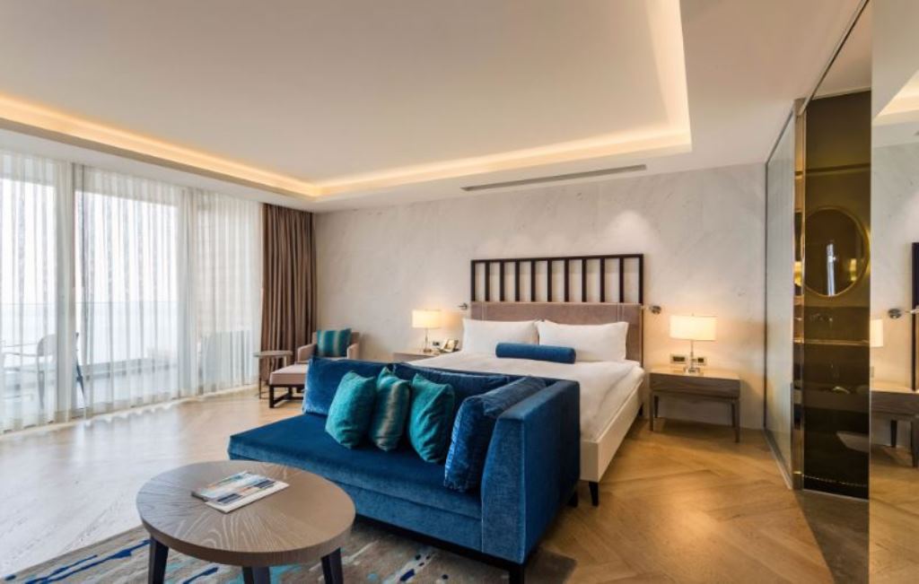 Deluxe Sea View Room