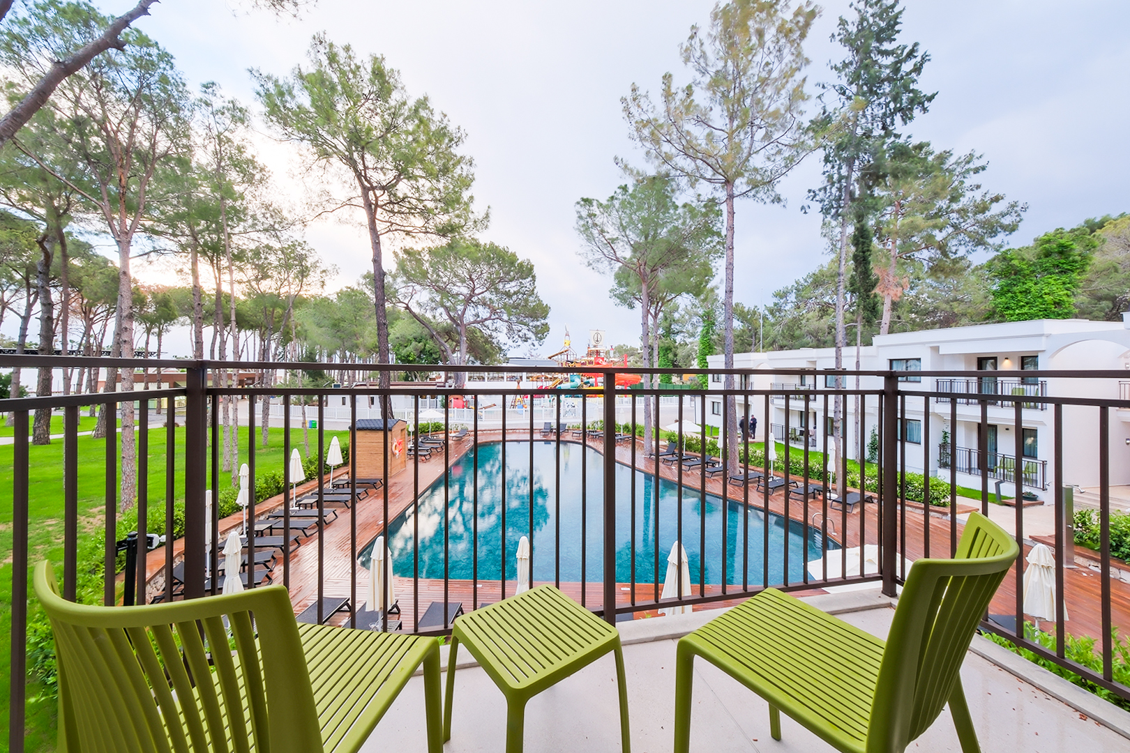 SUPERIOR ROOM LAND VIEW