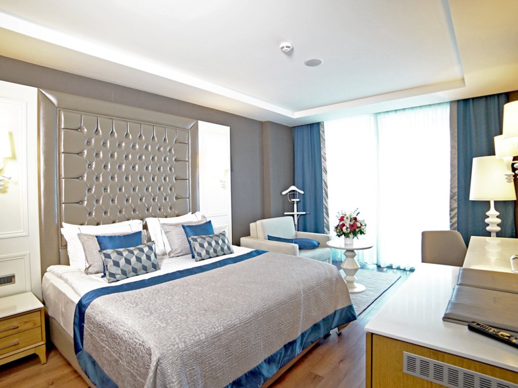 SUPERIOR SUITE ROOM SEA VIEW&JACUZZI 