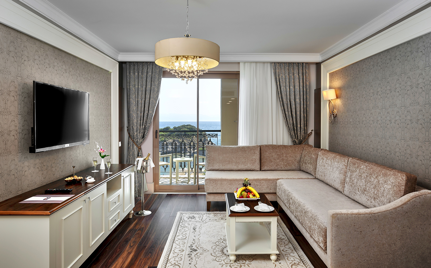 EFES LAGUNA SUITE SEA VIEW