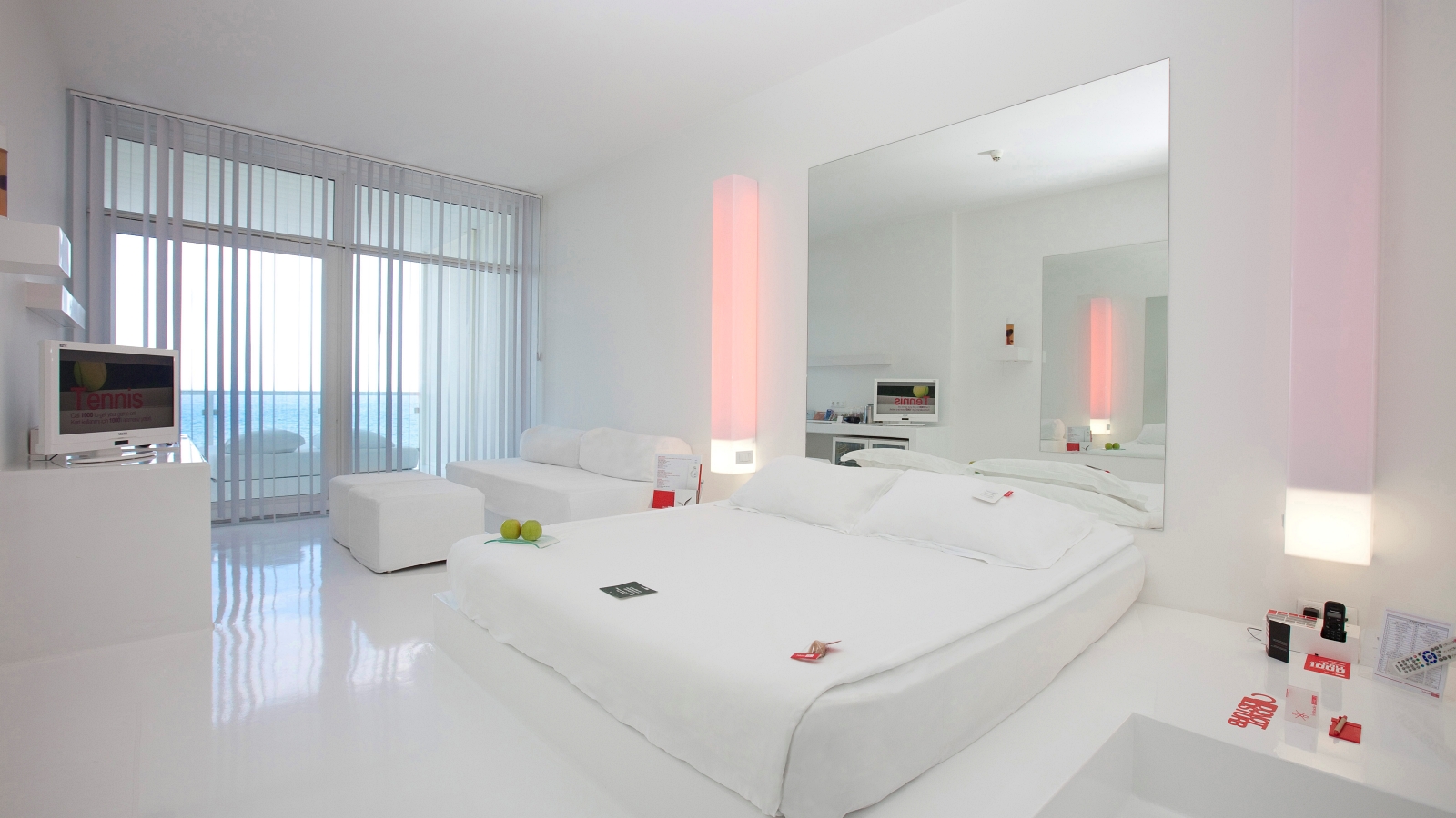 DELUXE KARA MANZARALI ODA