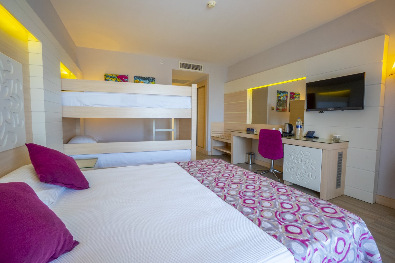 SUPERIOR ROOM BUNKBED SEA VIEW