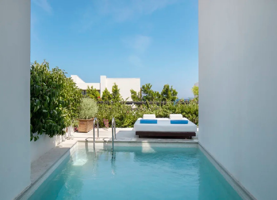 Junior Suite with Private Pool