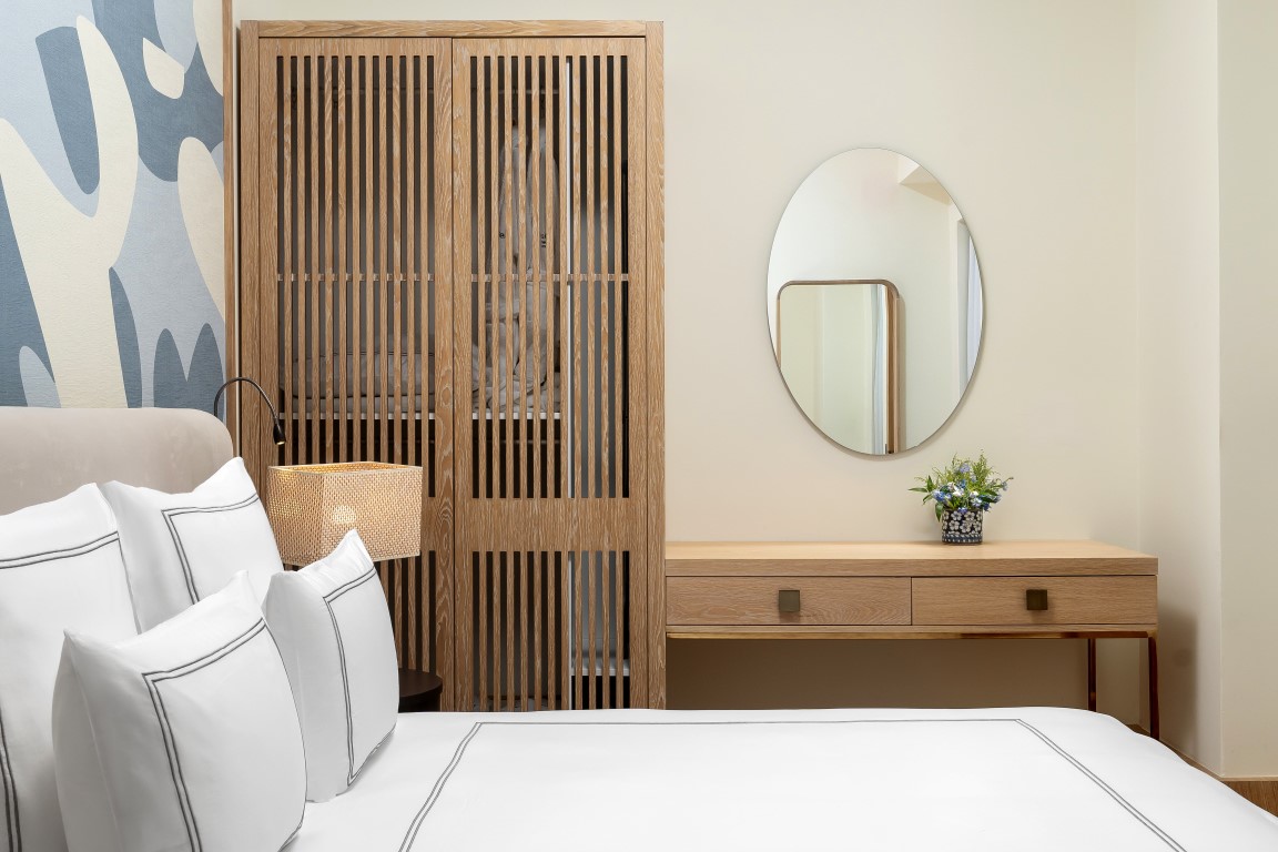 DELUXE ROOM COURTYARD VIEW