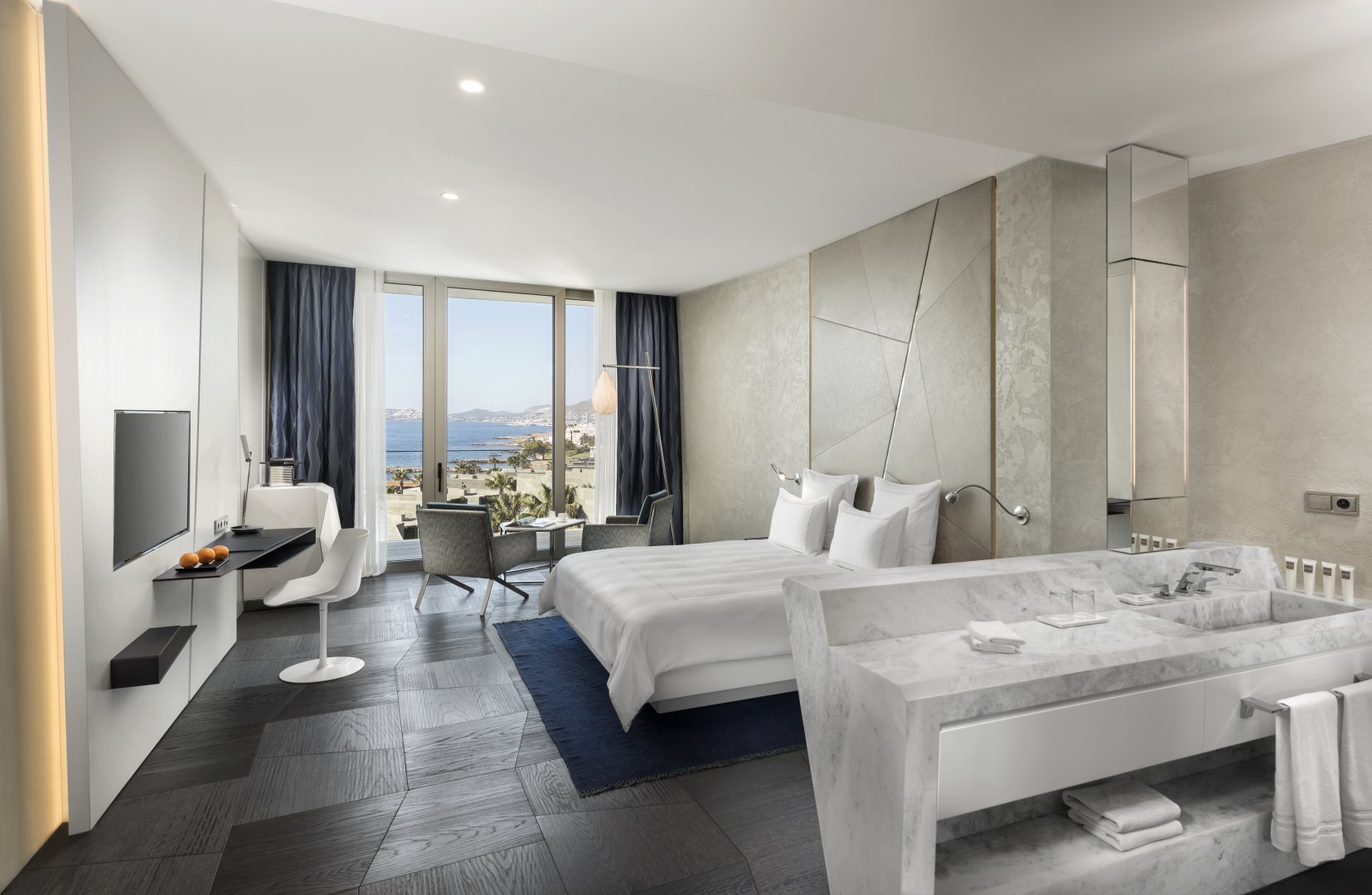 Swiss Select Deniz Manzaralı