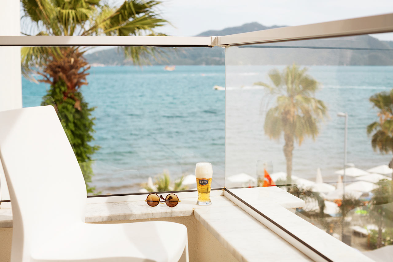 STANDARD ROOM SIDE SEA VIEW