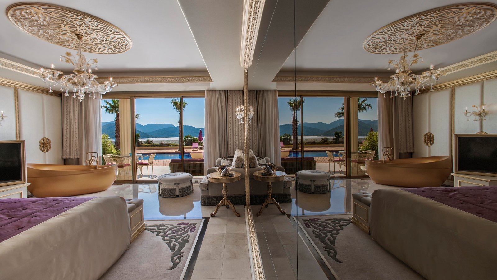 Deluxe Swimup Sea View