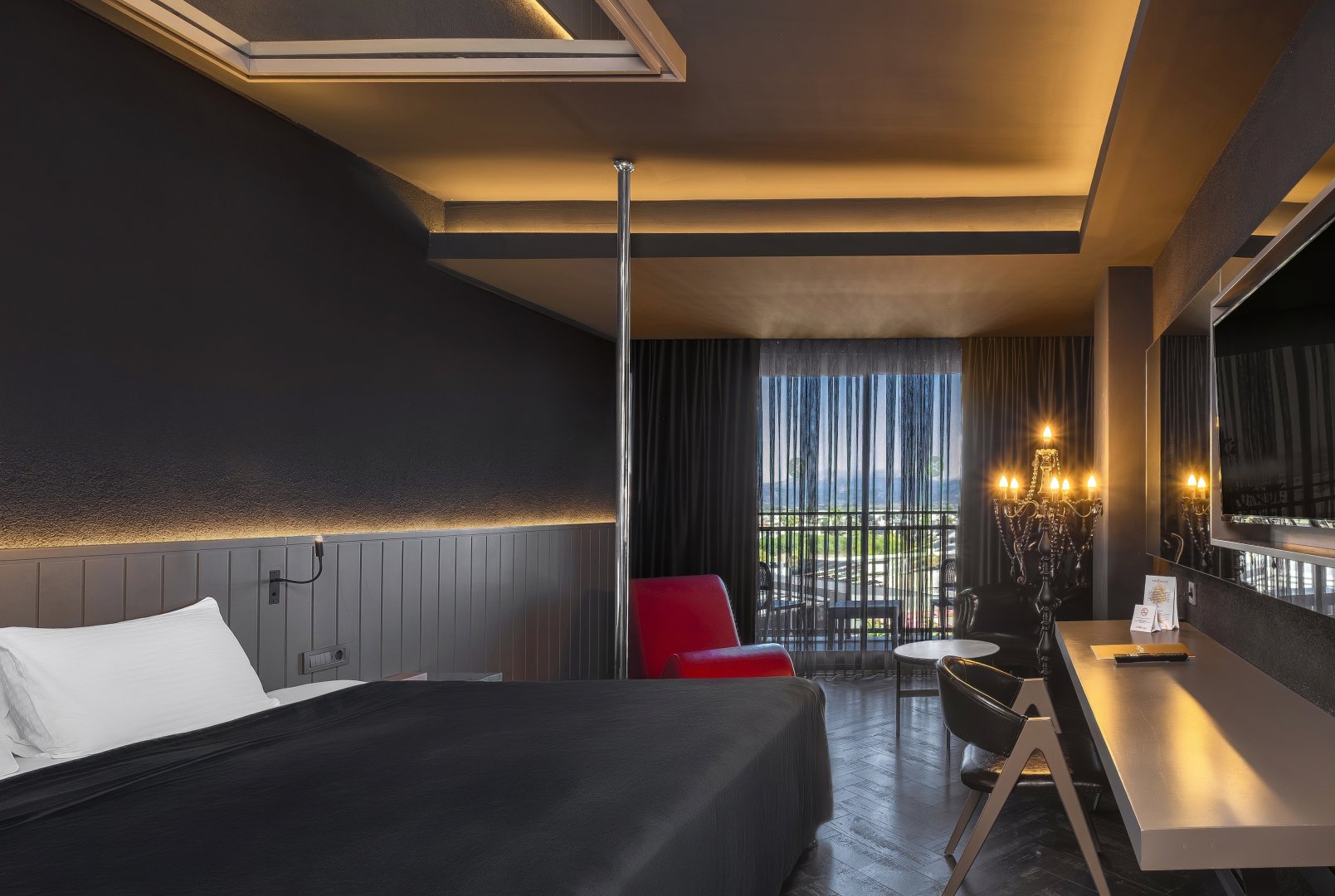 BLACK & RED ROOM ADULT ZONE (ONLY ADULTS 16+)