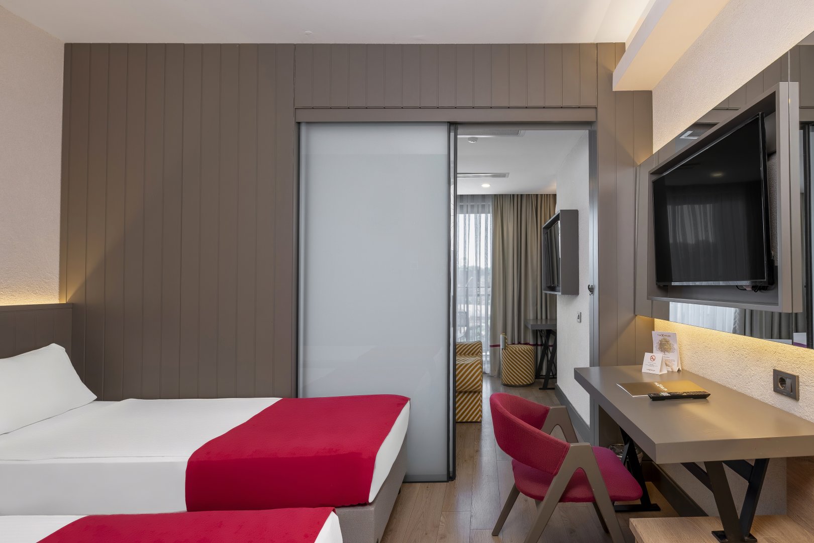 FAMILY ROOM WITH SLIDE DOOR ADULT ZONE (ONLY ADULTS 16+)