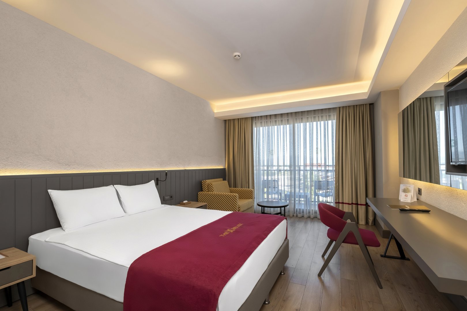 SUPERIOR ROOM ADULT ZONE (ONLY ADULTS 16+)