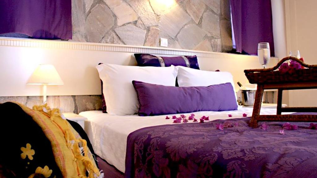 STANDART, BALKONLU DENİZ MANZARALI ODA