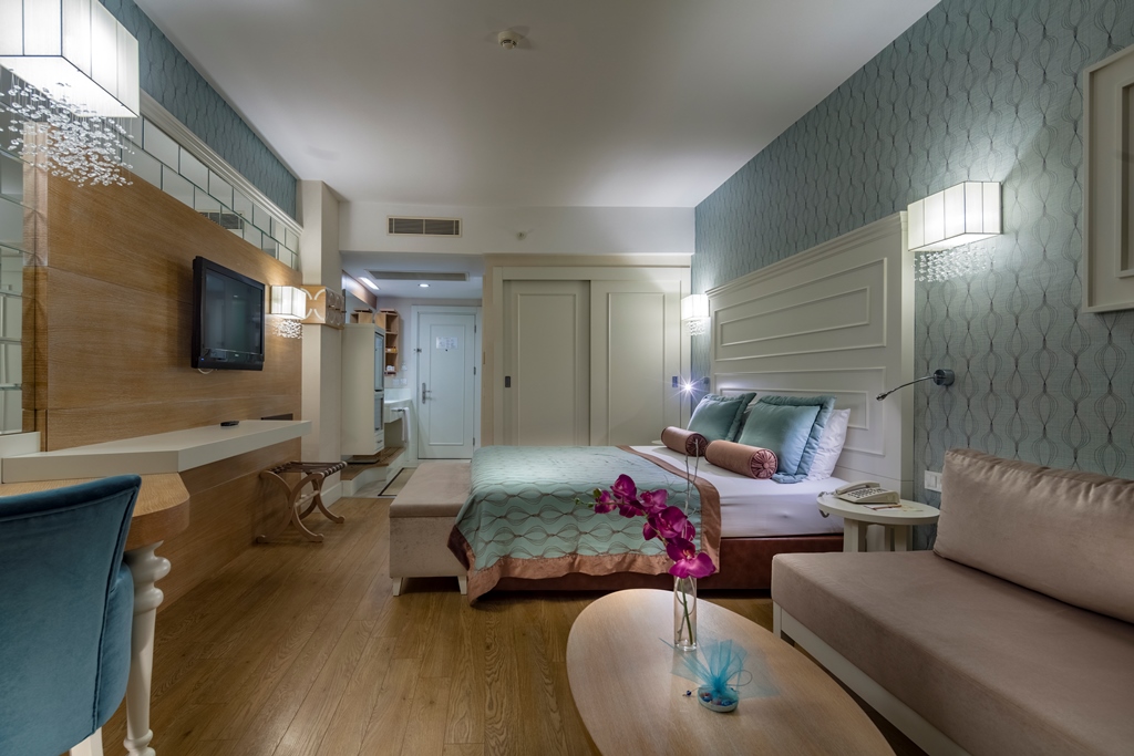 STANDARD ROOM SIDE SEA VIEW