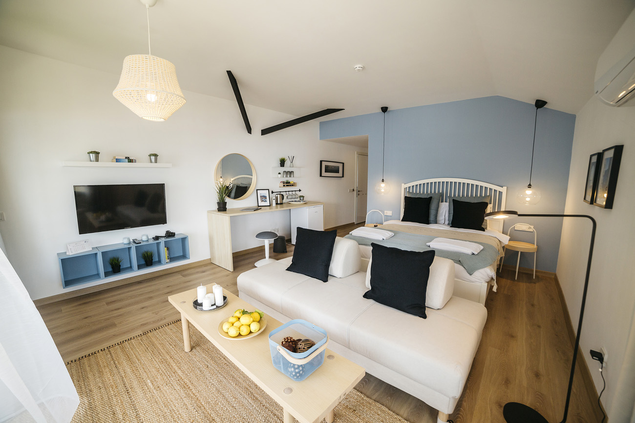 Sea View Roof Corner Room