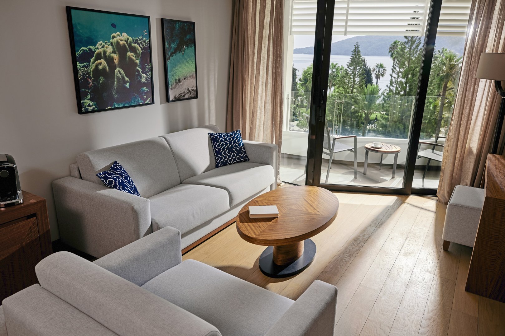 Suite Limited Sea View Room