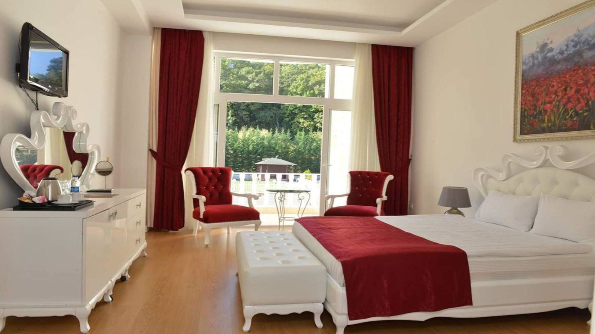 DELUXE ODA KARA MANZARA