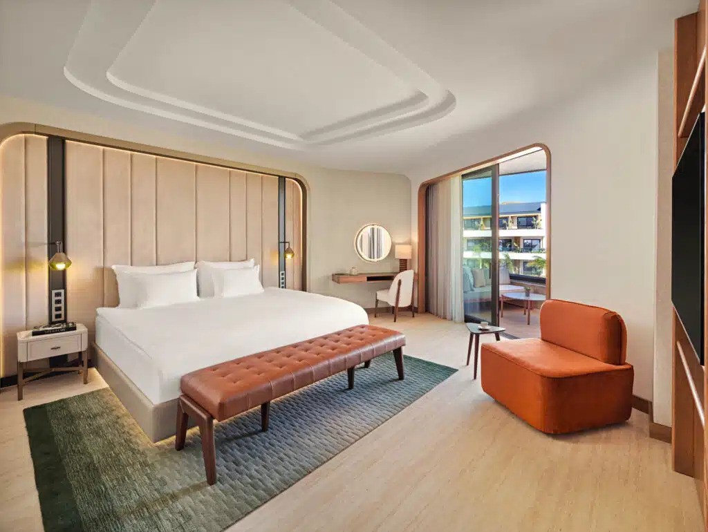 RESORT JUNIOR SUITE (MIX ZONE)