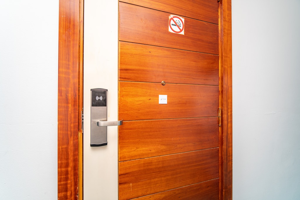 HANDICAP(DISABLED) ROOM
