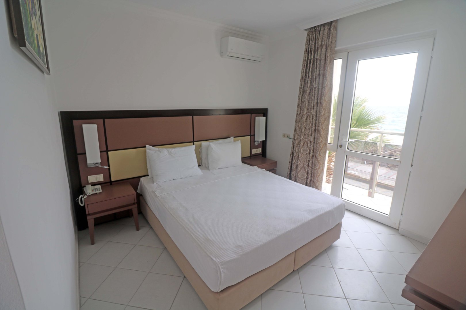 Superior Room Havuz Manzaralı 20m2