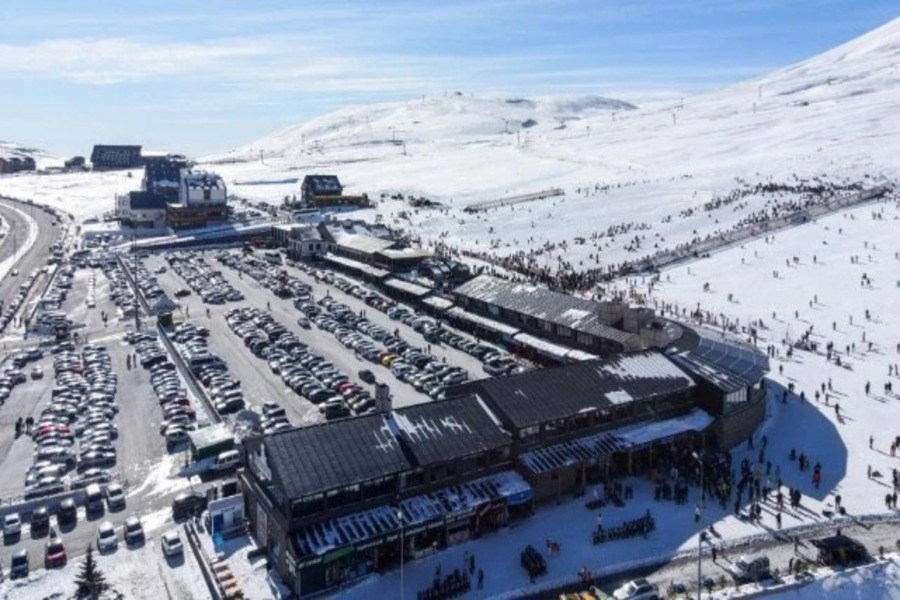 Erciyese Yeni Yılda Rekor Ziyaretçi Akını 2025 Kayak Merkezi Rekor Kırdı