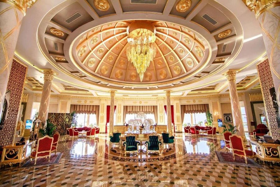 Paramount Otelin Çalkantılı Hikayesi ve Mühürlenmesi