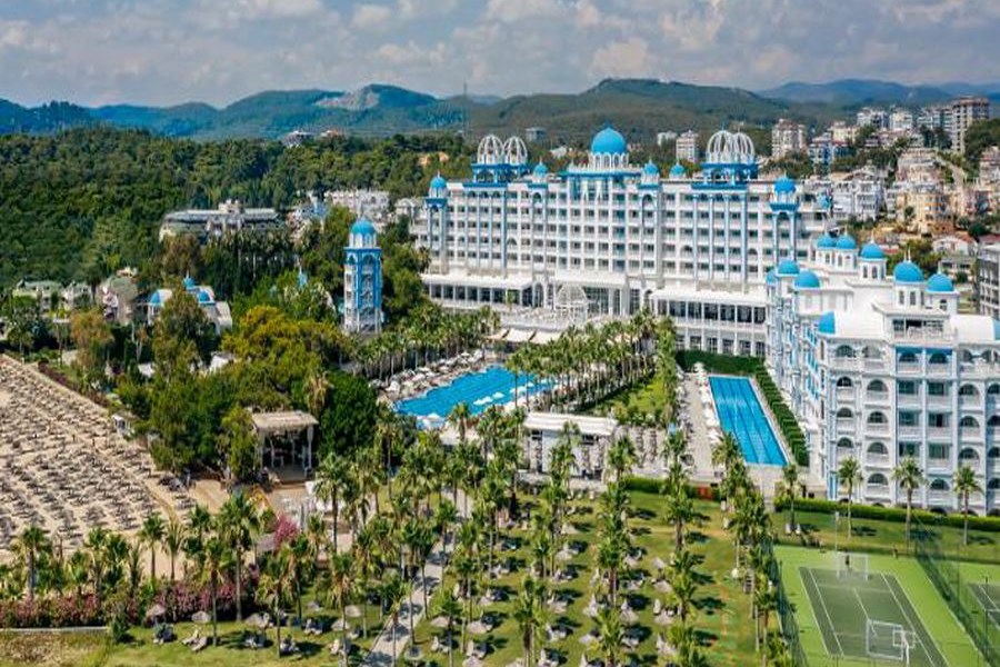 Rubi Platinum Spa Resort & Suites, 500 Milyon TL yatırımla yenileniyor