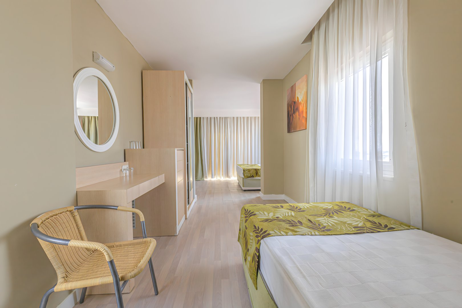 STANDARD ROOM LAND VIEW