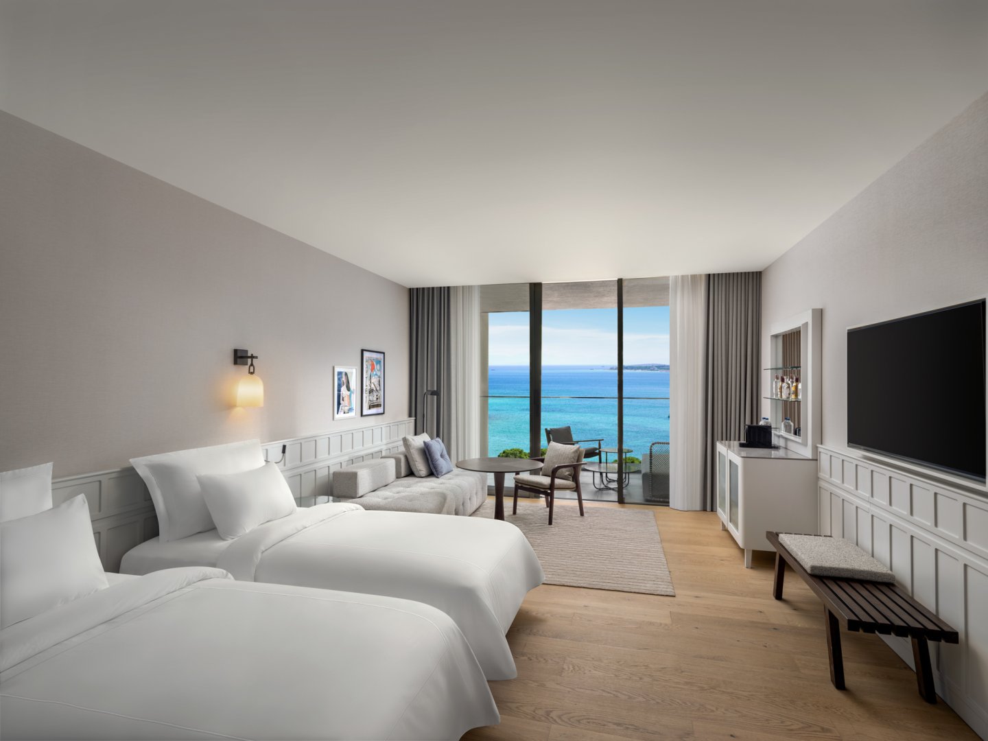 Deluxe DBL4 Sea View 