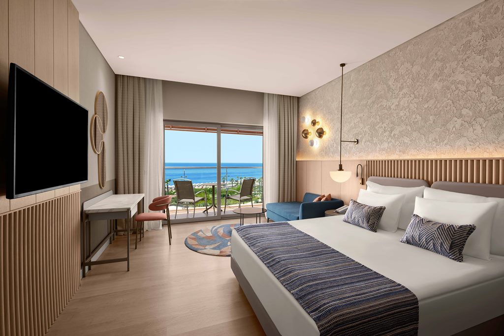 DELUXE SEA VIEW (ADULT AREA)