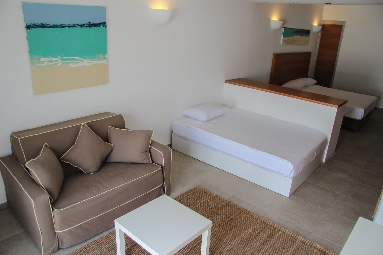 CLUB FAMILY ROOM (ONE LARGE ROOM)