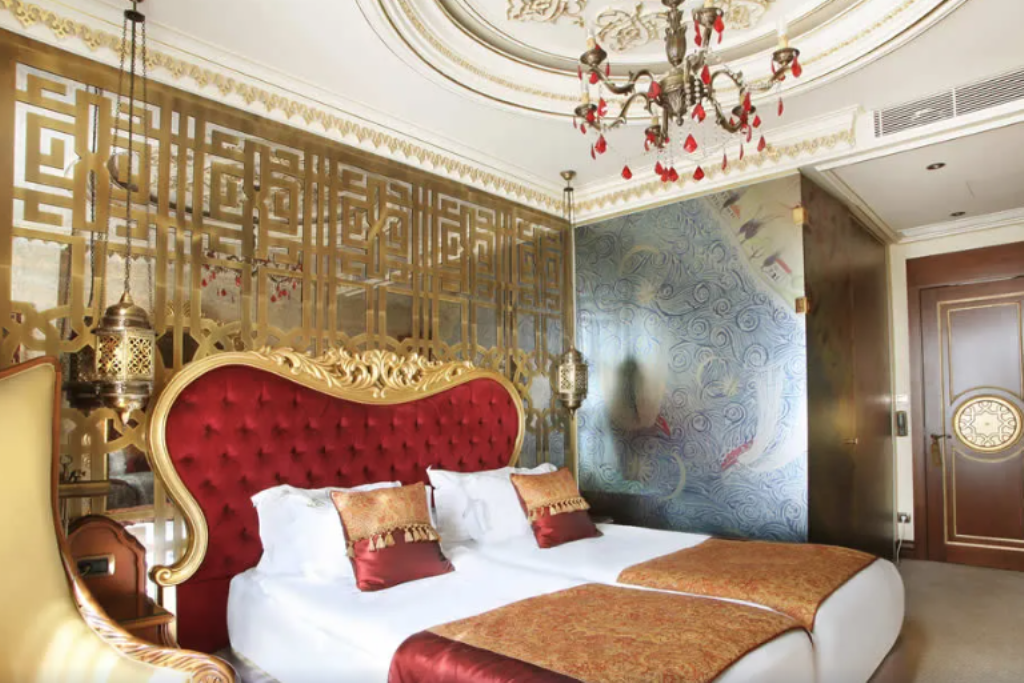 SUPERIOR ROOM SEA VIEW