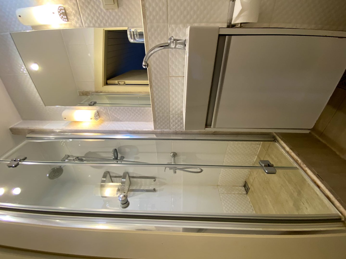 841 (Studio Cati Kati)