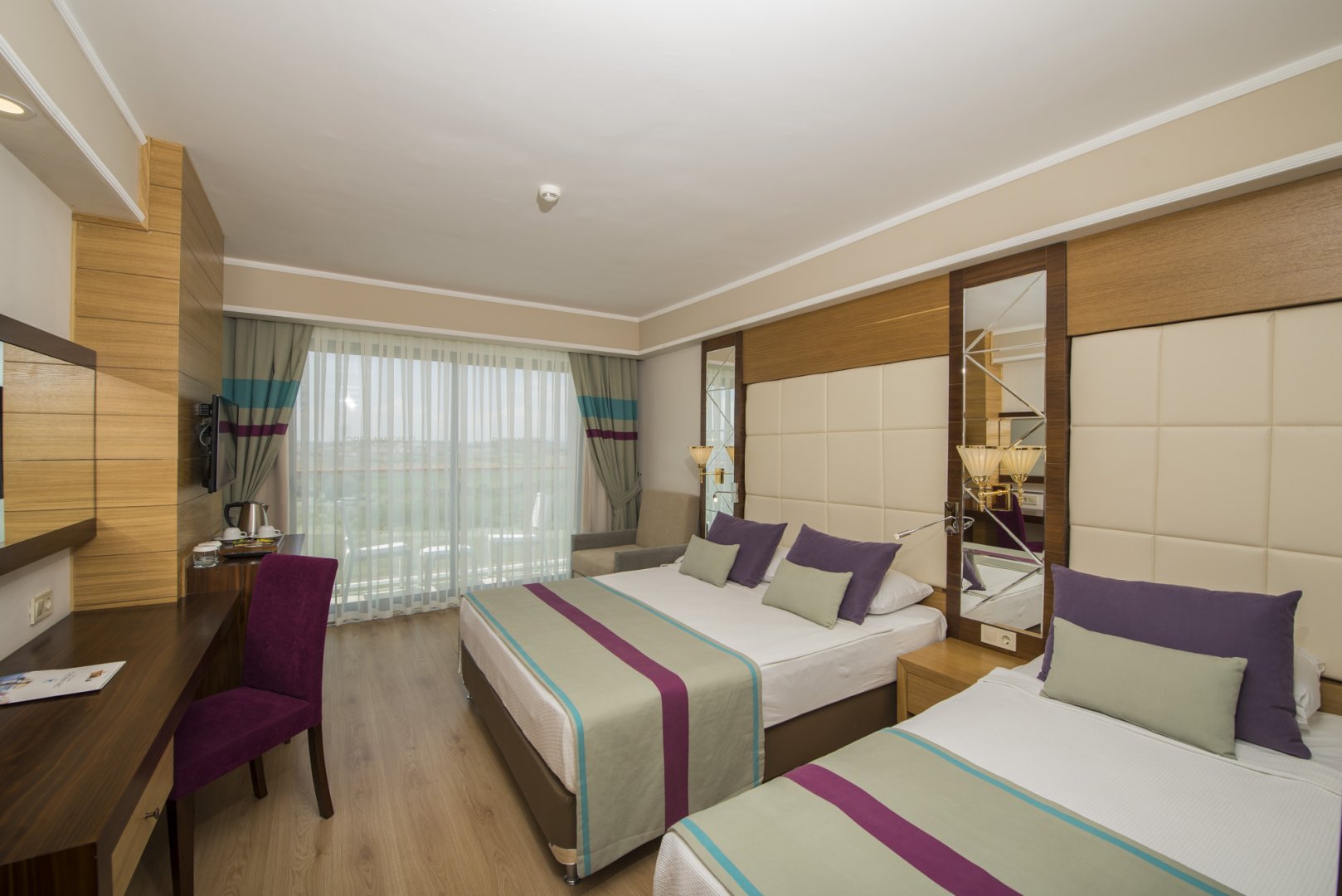 STANDARD ROOM WITH BALCONY 