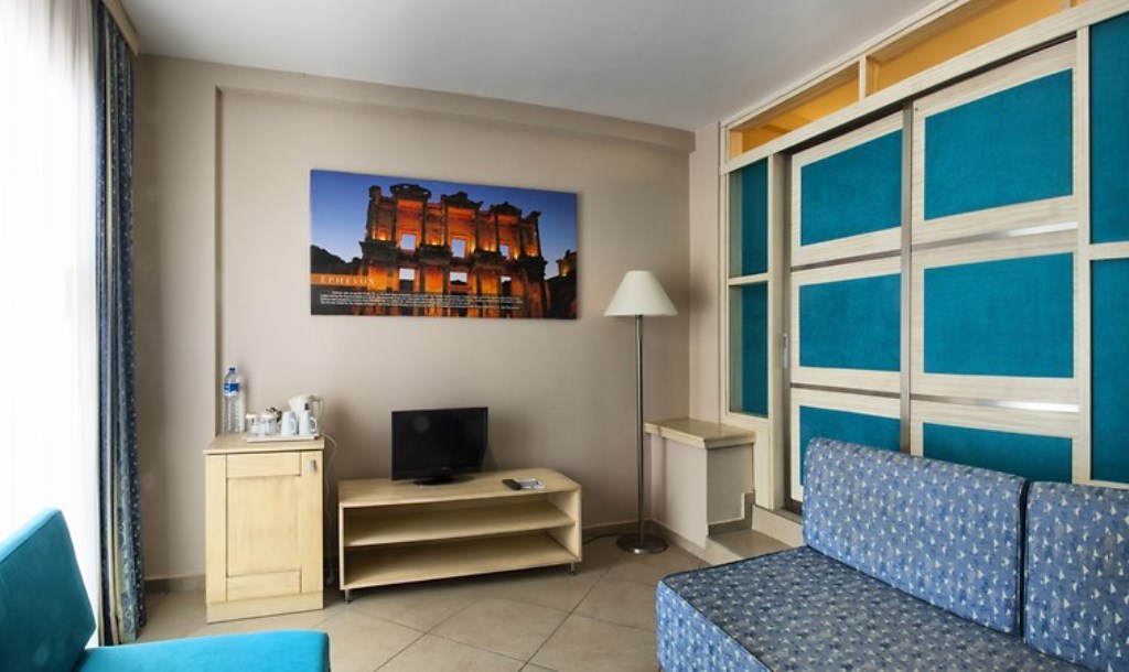 Family Room Sea View 2 Bedrooms_Sliding DOOR with Balcony or Terrace