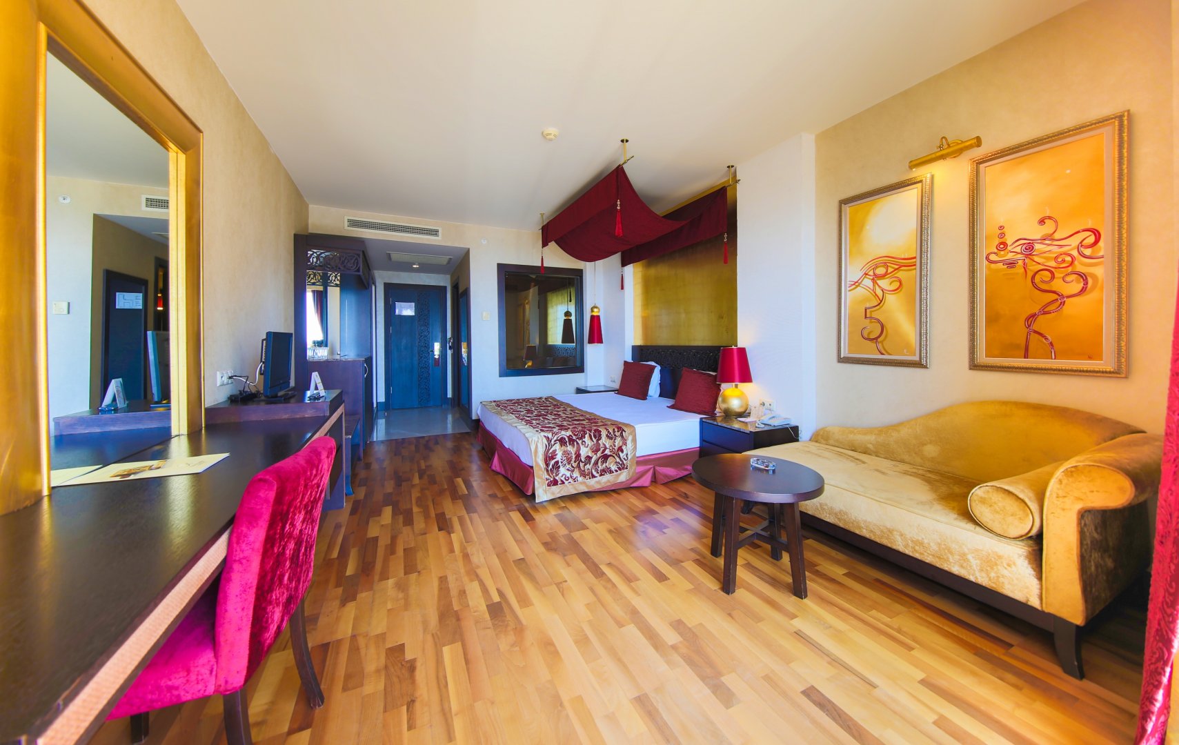 HOTEL STANDART ROOM LAND VIEW