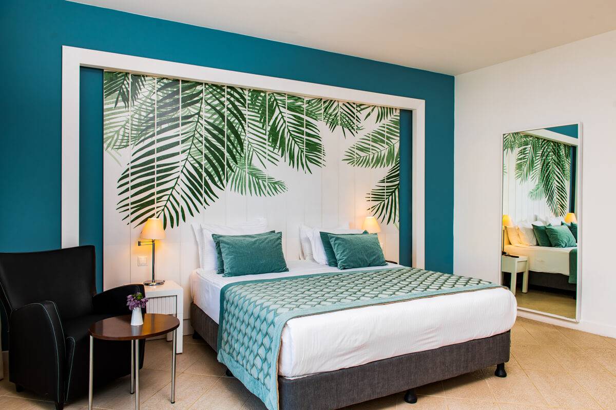 MAIN BUILDING DELUXE  ROOM GARDEN VIEW