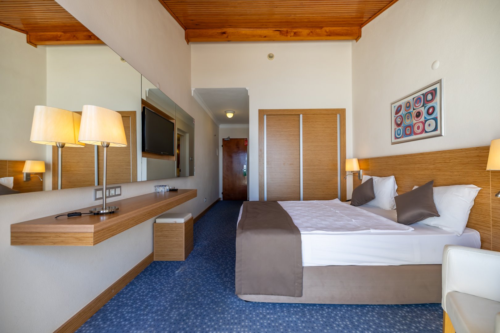 BEST PRICE ROOM LAND VİEW