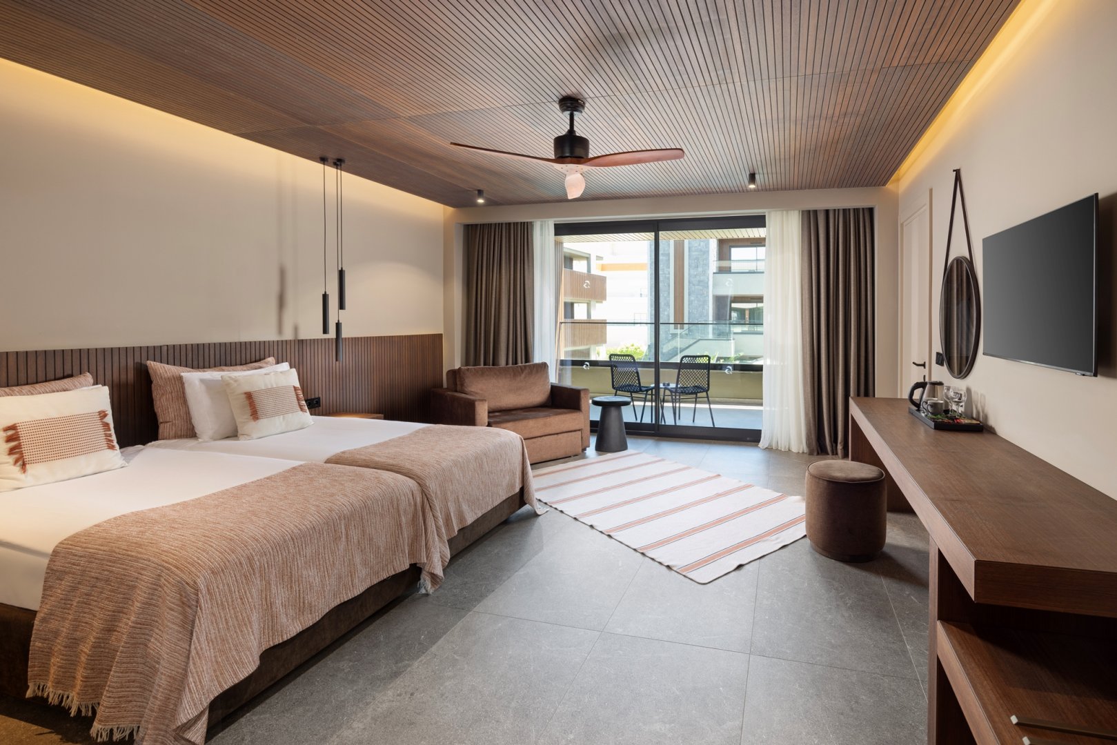 Standard Bungalow Pool Access