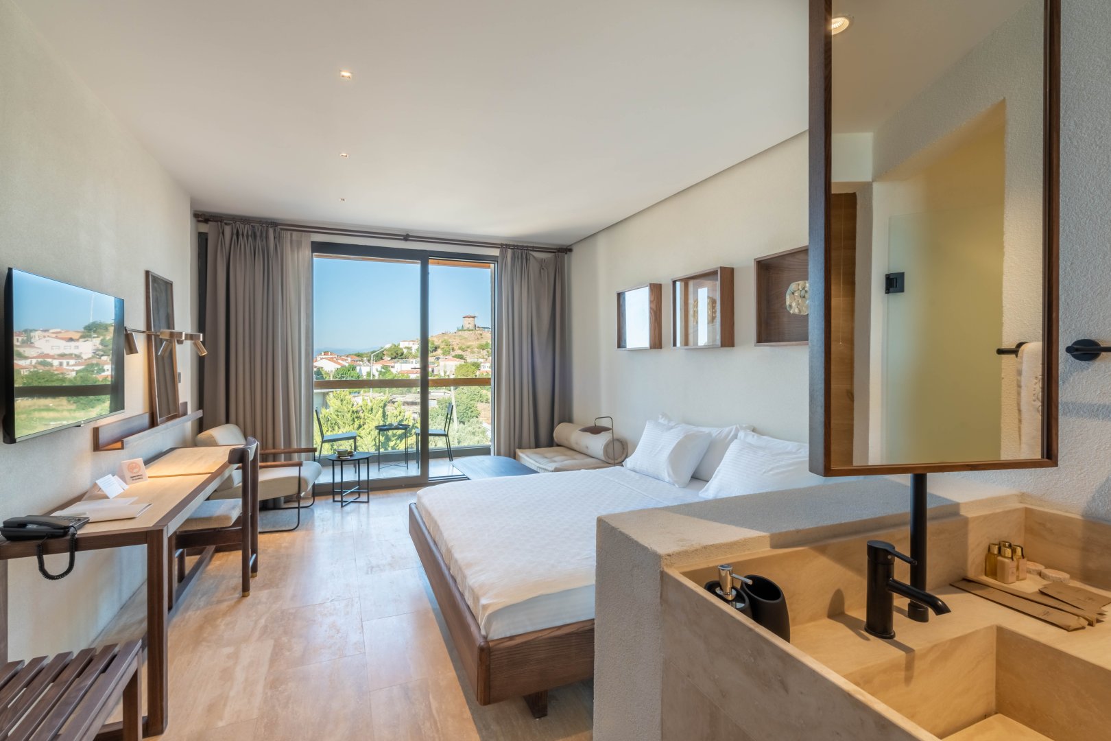 kısmi deniz manzaralı oda